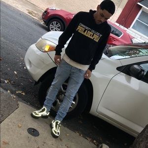 Meet your Posher, Lawrence